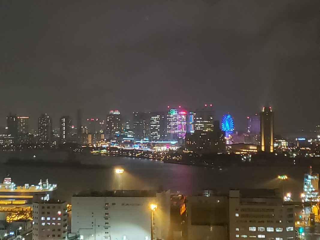 台場側の夜景。