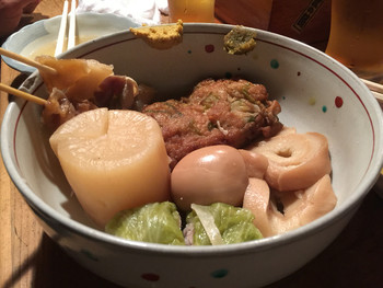「なだ一」料理 77932 大根、牛すじ、卵、ネギ揚げ、ロールキャベツ、お麩