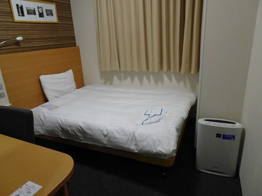 広くて寝心地の良いベッド