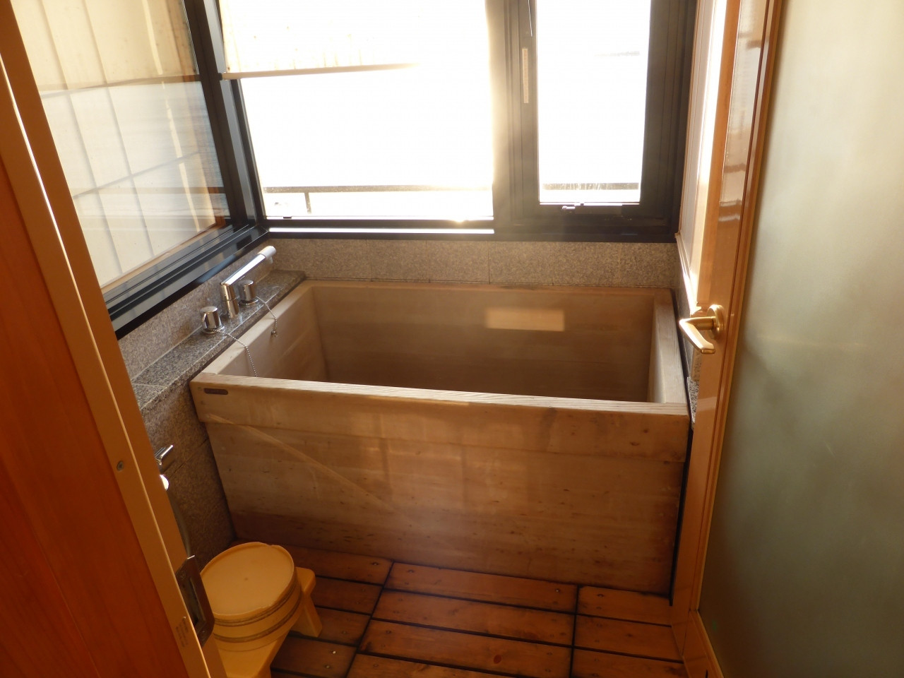 7．坂本屋 瑠璃亭/京都府3966408