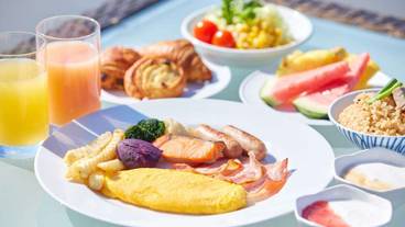 朝食ビュッフェ / 3