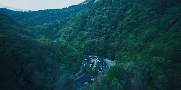 エスパシオ 箱根迎賓館 麟鳳亀龍(神奈川県 リゾートホテル) / 1