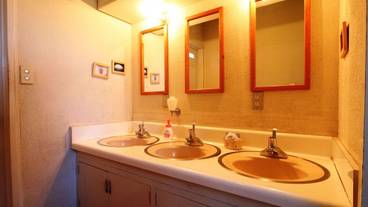 施設内の設備 / 1