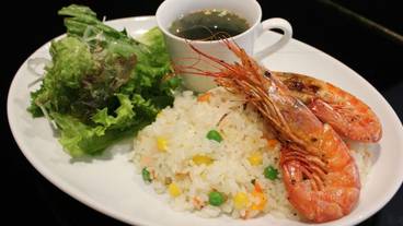 食事・飲み物 / 5