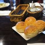 カレス(カレス)