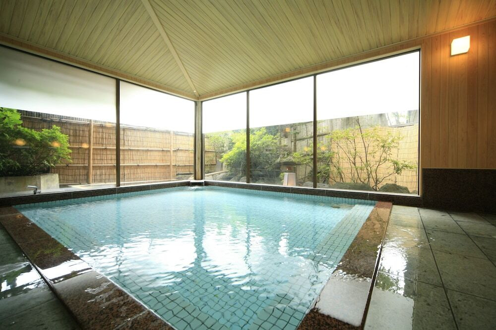 本館 大浴場「瑠璃の湯」