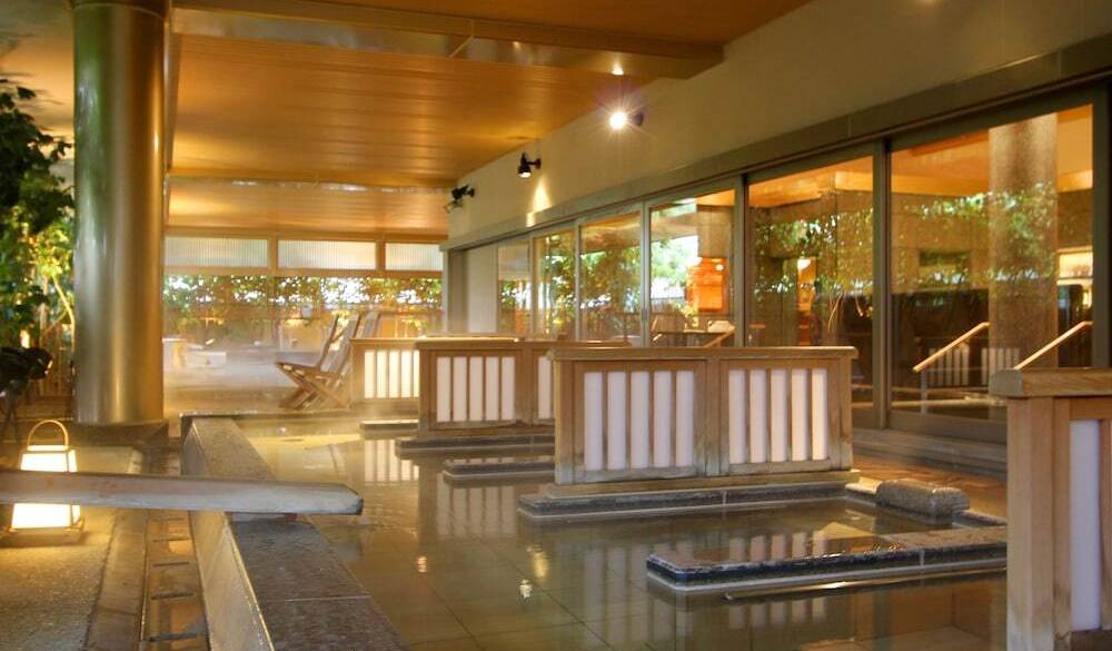 大浴場「悠幻の湯殿」② / 2