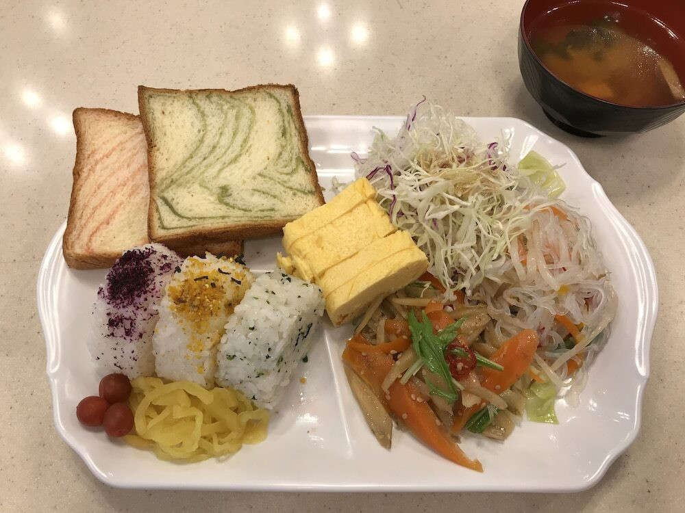 朝食ビュッフェ