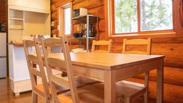 客室内のダイニングエリア / 40