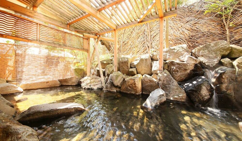 東雲露天風呂② / 2