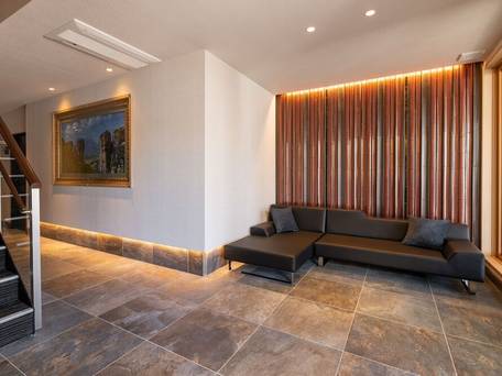 グランドベース博多呉服 / 2