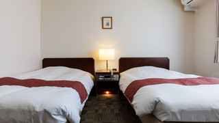 [禁煙] 洋室1~2名〈街側〉