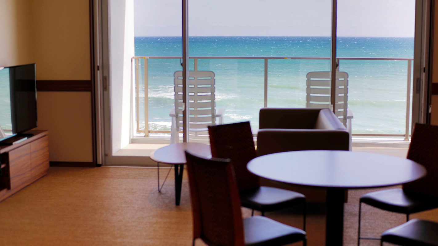 コーナーデラックス ウェスト