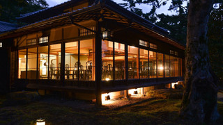 貴賓館で食す豪華特別会席 [悠然] (夕食19:30時~20時開始) 露天風呂付客室　禁煙