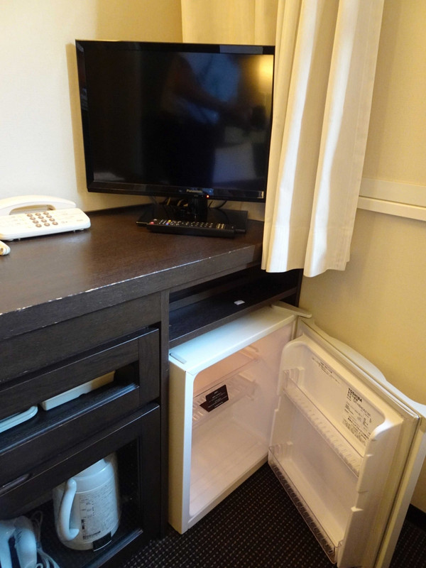 冷蔵庫は空です