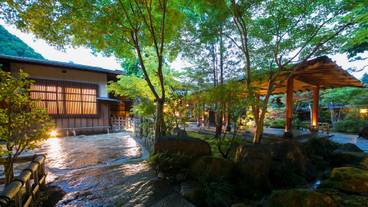 エントランス② / 3