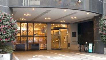 施設の入り口 / 4