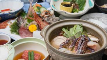 食事・飲み物 / 4