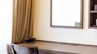 [全室禁煙]エコノミーダブル 12sqm ベッド幅140cm