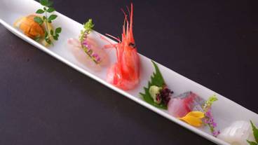 食事・飲み物 / 4