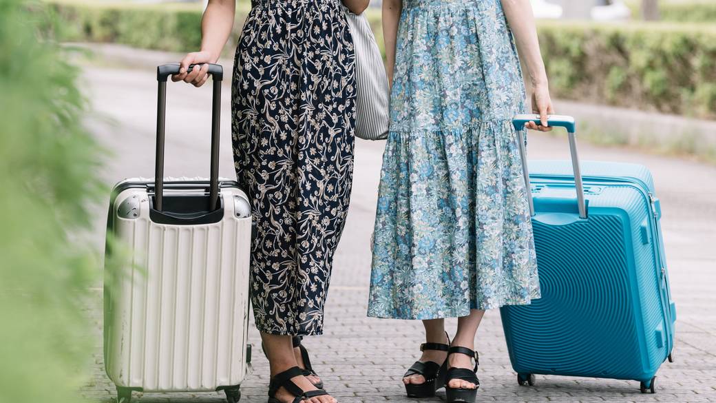 南国風のロビーで
チェックイン / 5