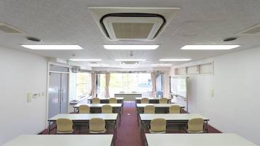 会議室 / 24