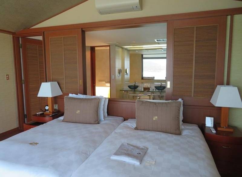 ハリウッドタイプのベッドルーム / 1