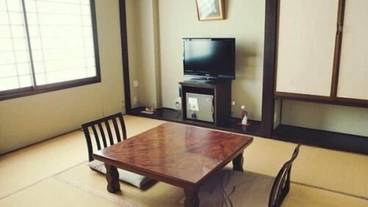 リビング エリア / 8