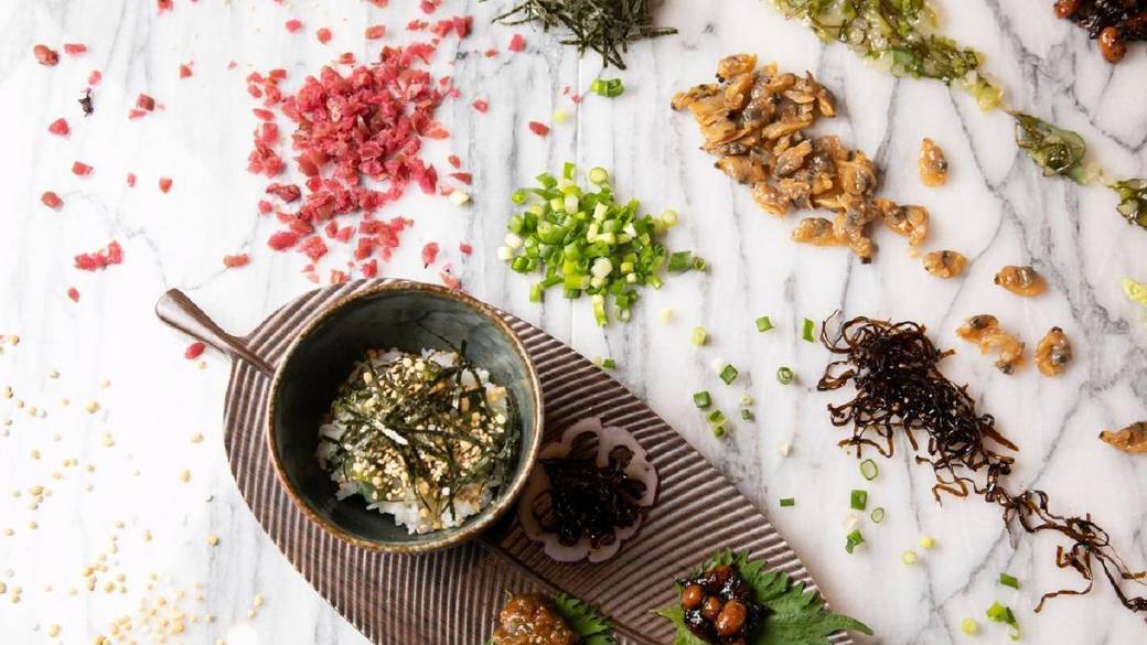 お茶漬けバイキングで
軽めの夜食を堪能 / 2