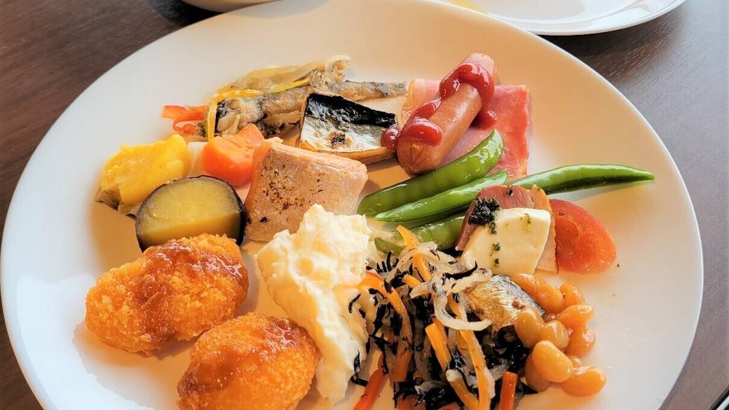 朝食ビュッフェ 盛り付け / 3