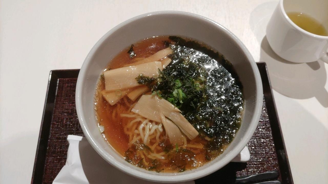 安定の美味しさの夜鳴きそば