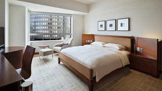 クラブ ルーム キングベッド 1 台