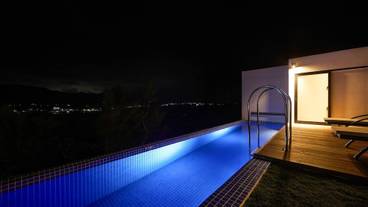 屋上プール / 12