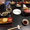 夕食の会席料理と自社製のワイン