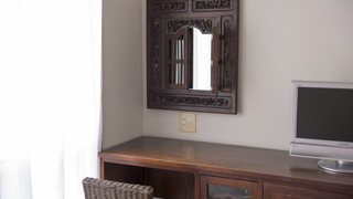 セミダブルサイズベッド 1 台禁煙