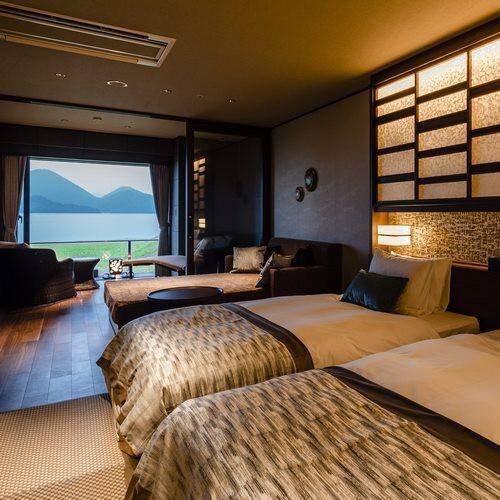 ガーデンテラスルーム① / 3