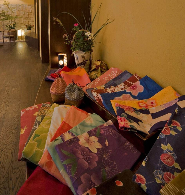 ロビーラウンジ