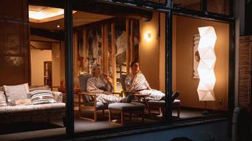 ロビーラウンジ / 8