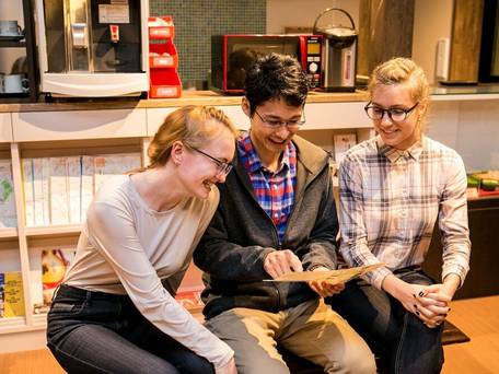 金沢カプセルホテル武蔵町 / 2