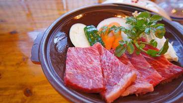 食事・飲み物 / 3