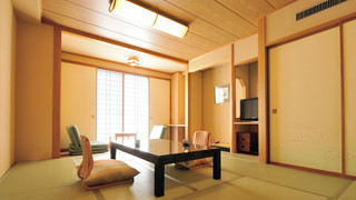 御坂館(禁煙)【コンフォート和室】和室10畳+広縁