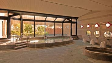 屋内スパ浴槽 / 3