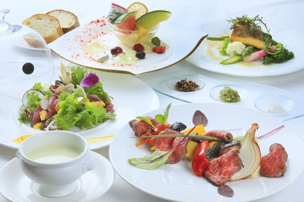 ゆとりろ軽井沢ホテル（ユトリロカルイザワホテル） / 1