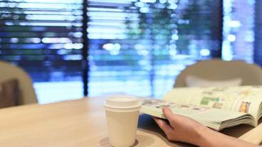 ロビーラウンジ / 14