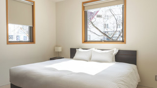 シャレー (Solar)