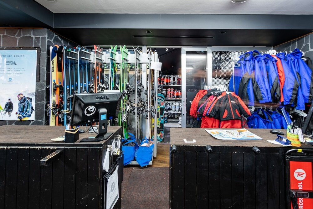 スノー スポーツとスキー