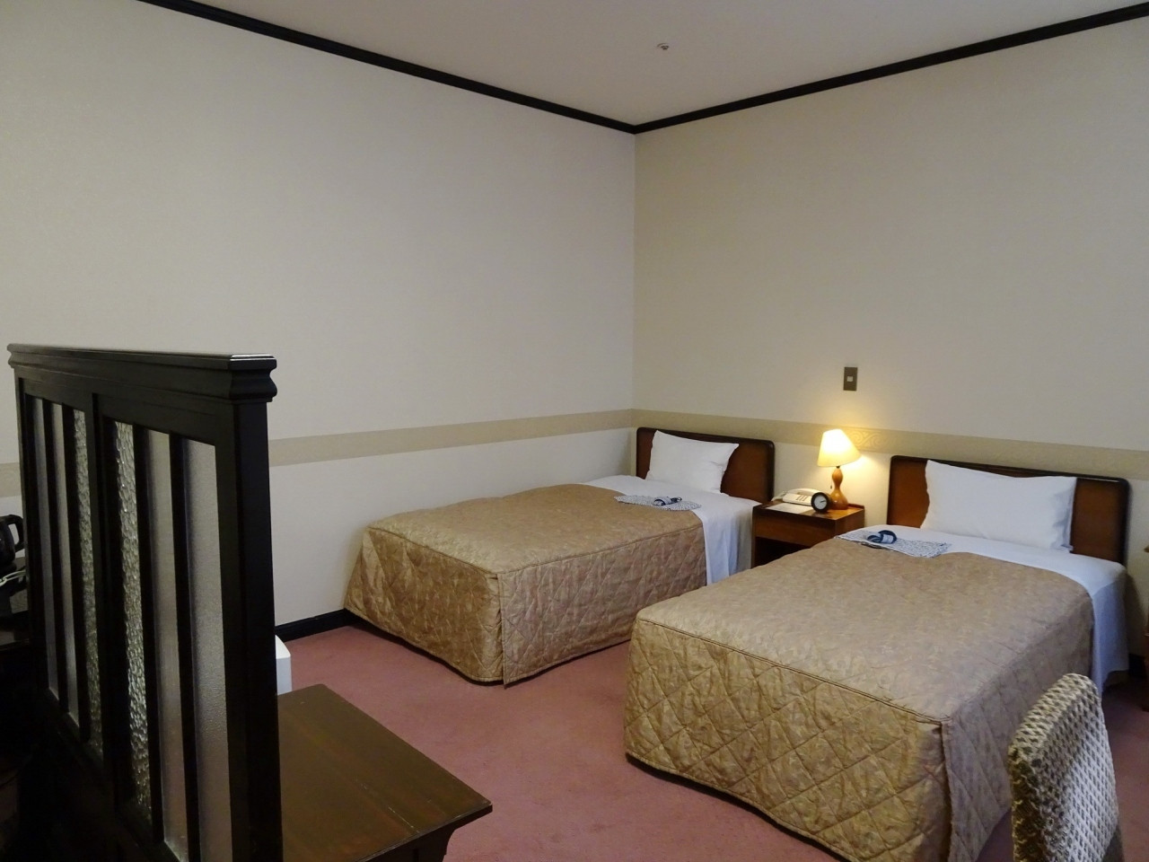 国の有形文化財、アカデミックな雰囲気あふれるホテル4757340