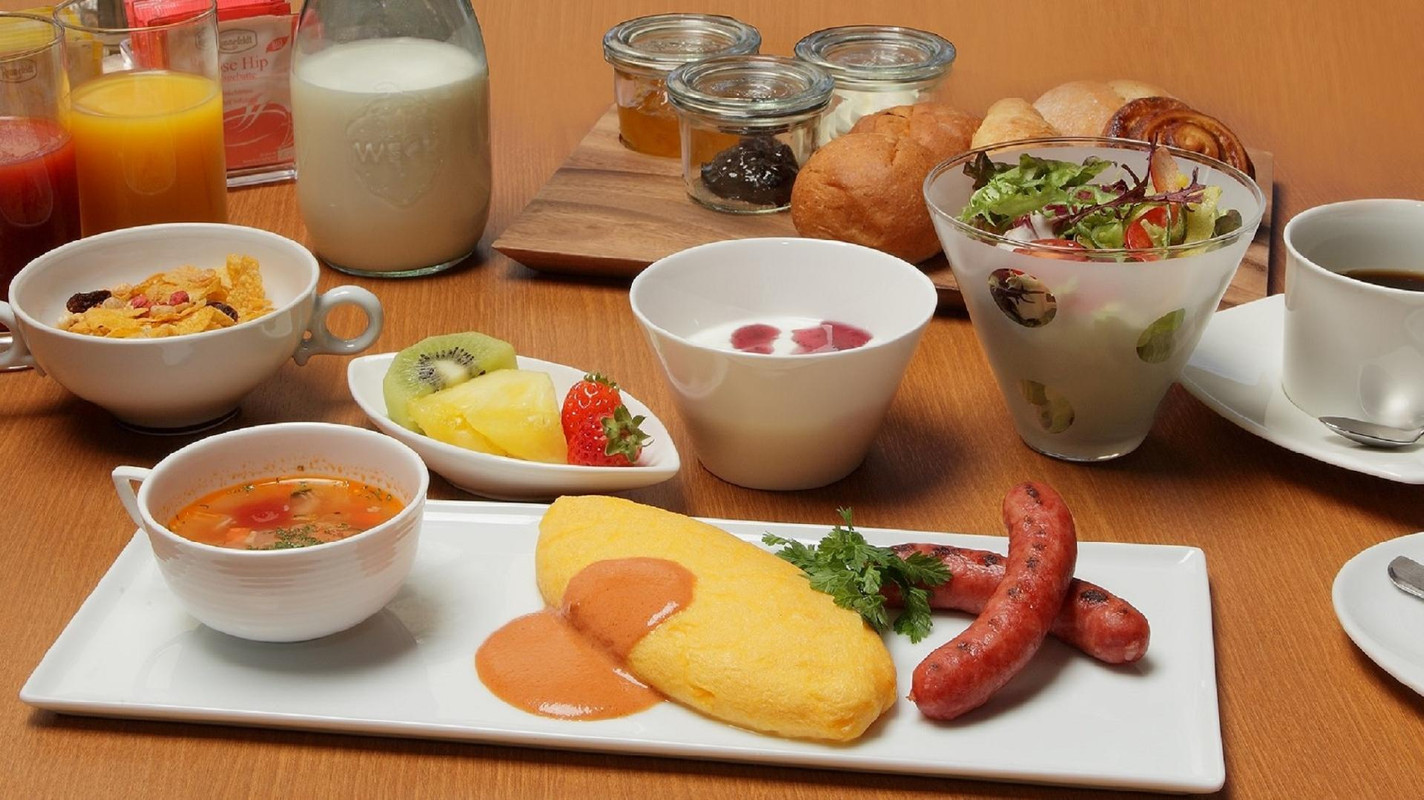 レストラン朝食