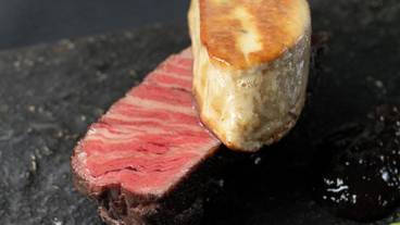 食事・飲み物 / 16