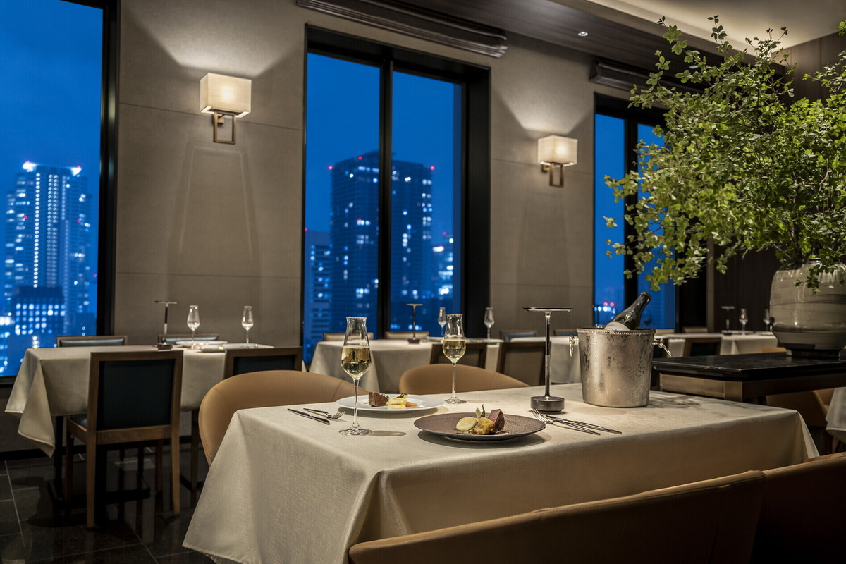 フレンチレストラン「ラ ベル アシェット」(夜)